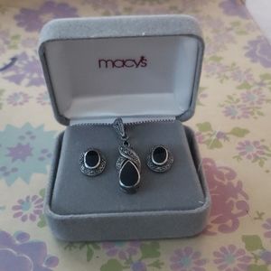 Bkack and Silver earings